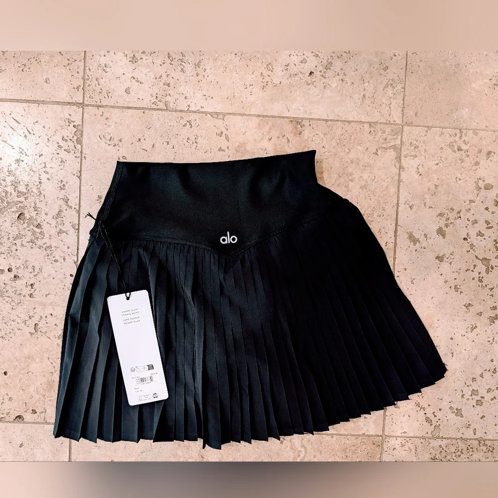 Alo Yoga Grand Slam Tennis Skirt XS NWT Black